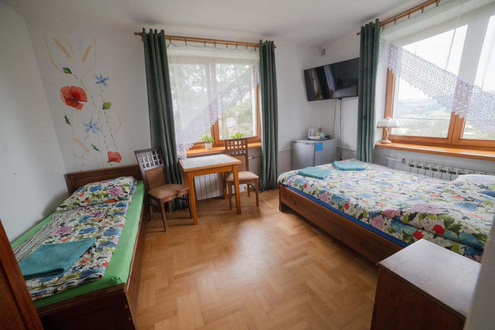 Wisniowy Gaj Villa Ujanowice Bagian luar foto
