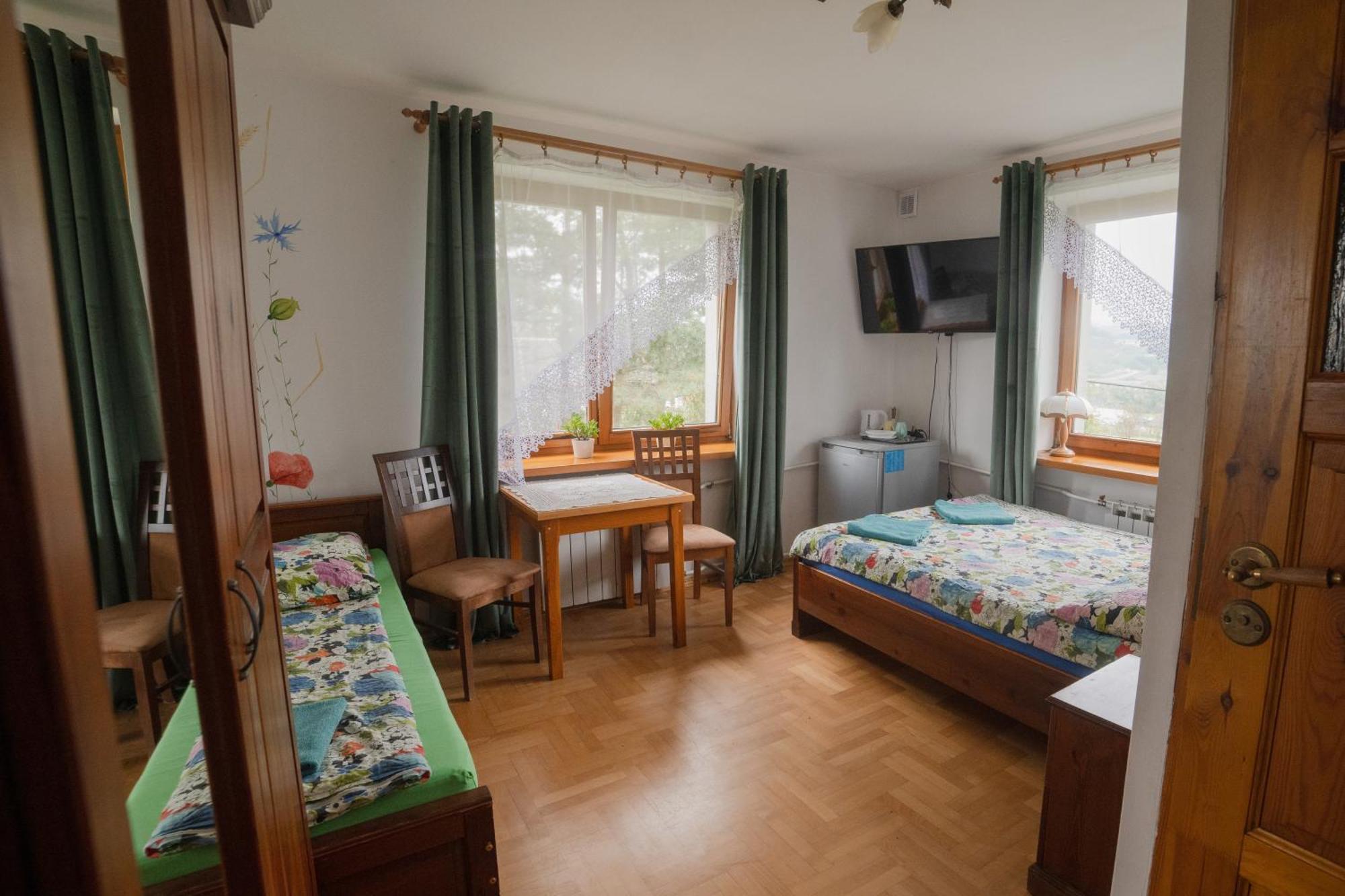 Wisniowy Gaj Villa Ujanowice Bagian luar foto