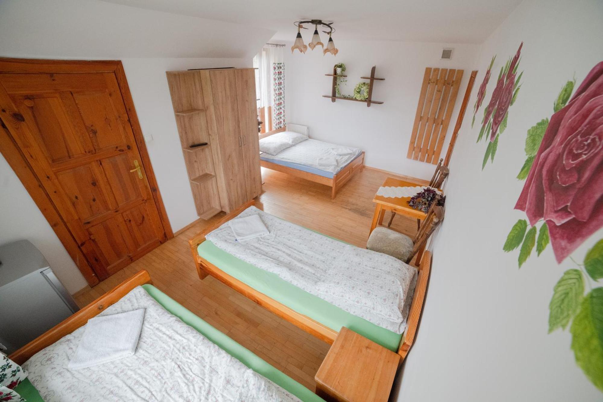Wisniowy Gaj Villa Ujanowice Bagian luar foto