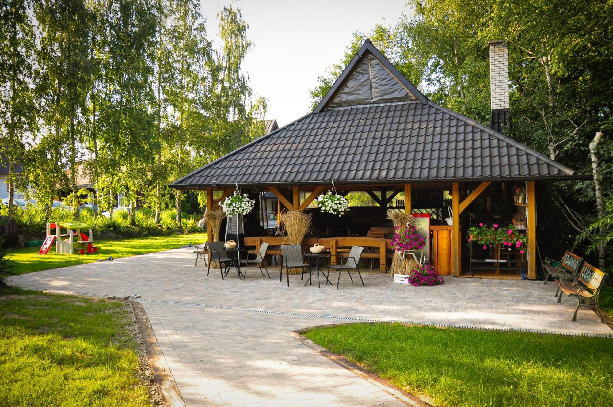 Wisniowy Gaj Villa Ujanowice Bagian luar foto