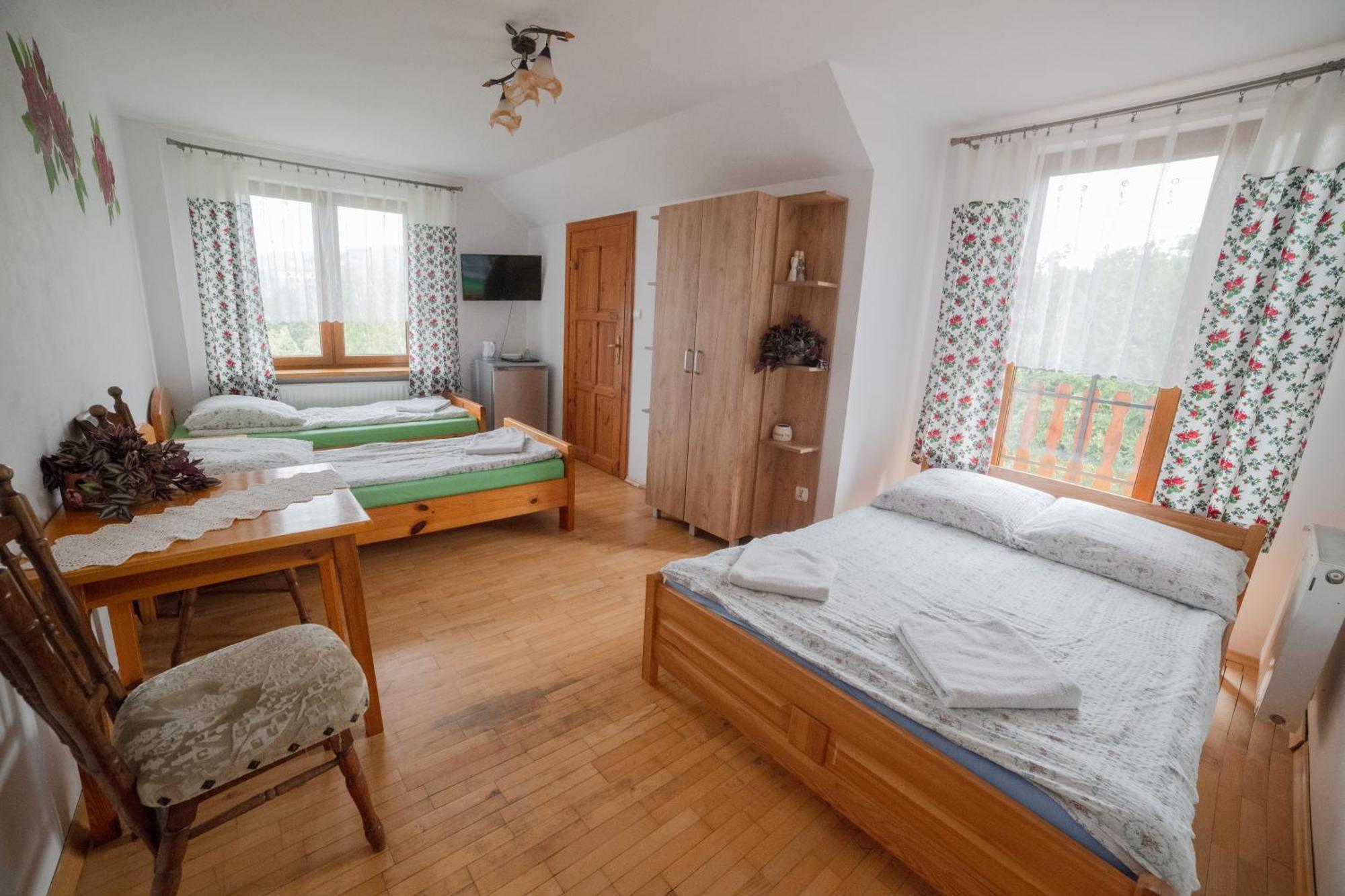 Wisniowy Gaj Villa Ujanowice Bagian luar foto