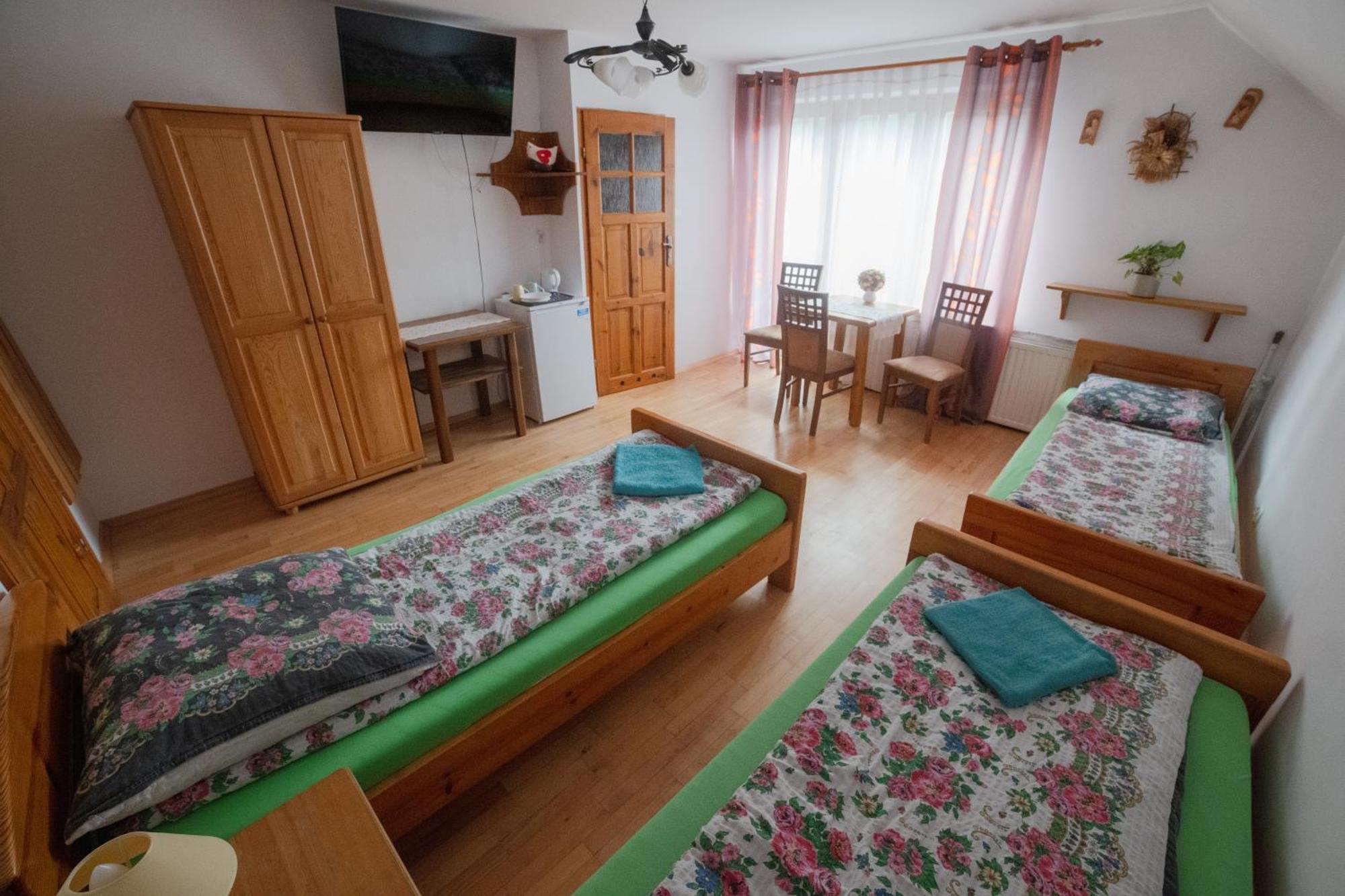 Wisniowy Gaj Villa Ujanowice Bagian luar foto